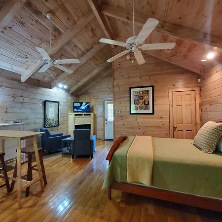 New River Trail Cabins Galax Ngoại thất bức ảnh
