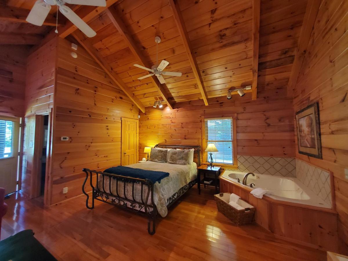 New River Trail Cabins Galax Ngoại thất bức ảnh